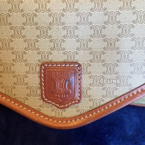 Celine Vintage Tan and Brown Crossbody Bag with snap off strap for a clutch. - Picture 9 of 9